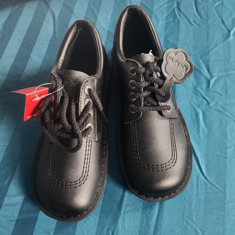 Brand new kickers